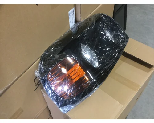 FREIGHTLINER CENTURY HEADLAMP