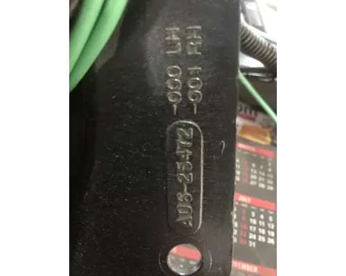 FREIGHTLINER CENTURY HEADLAMP