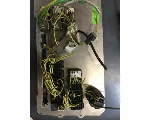 FREIGHTLINER CENTURY INSTRUMENT CLUSTER