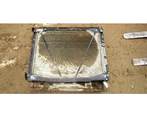 FREIGHTLINER CENTURY Radiators