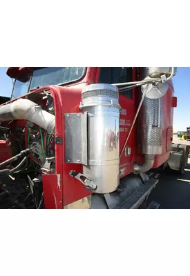 FREIGHTLINER CLASSIC XL Air Cleaner