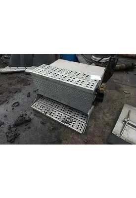 FREIGHTLINER CLASSIC XL Battery Tray