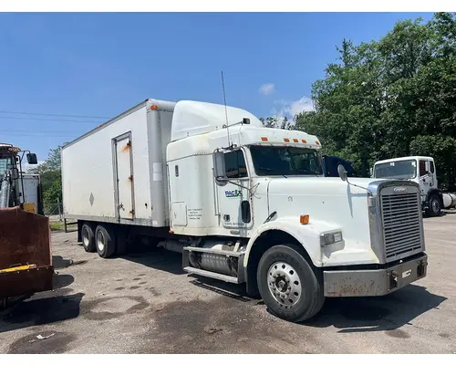 FREIGHTLINER CLASSIC XL Complete Vehicle