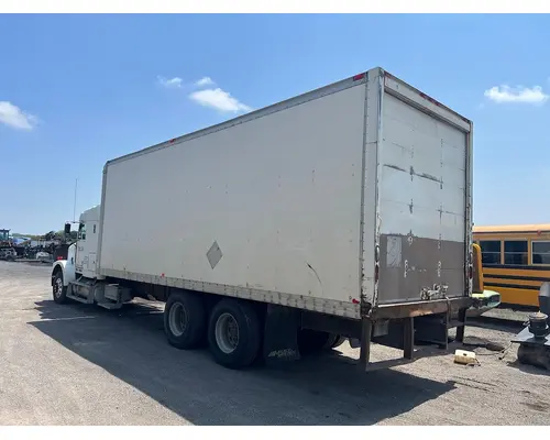 FREIGHTLINER CLASSIC XL Complete Vehicle