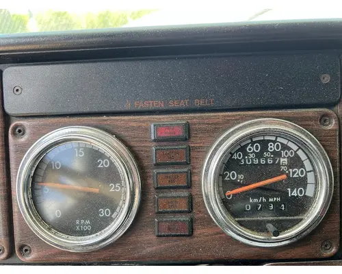 FREIGHTLINER CLASSIC XL Complete Vehicle
