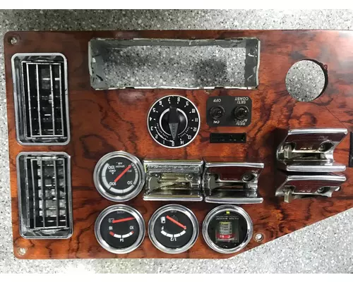 FREIGHTLINER CLASSIC XL Dash Assembly