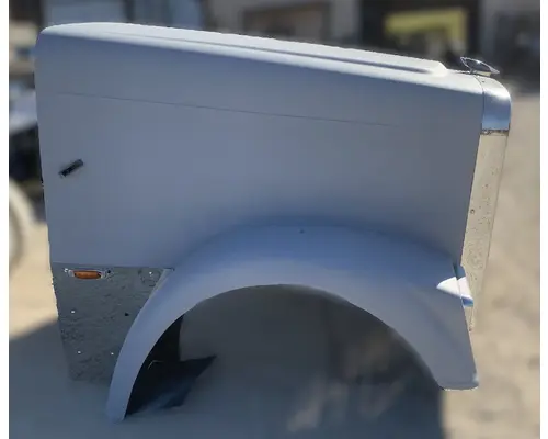 FREIGHTLINER CLASSIC XL Hood