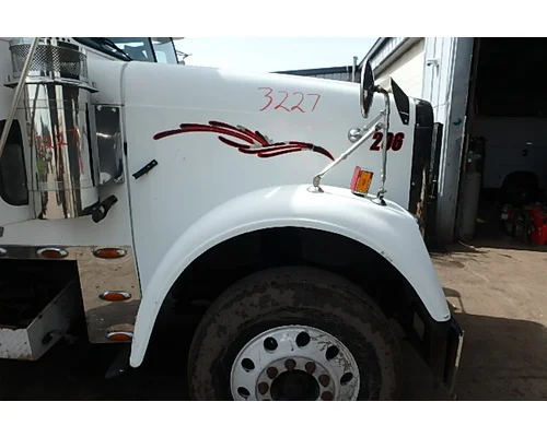 FREIGHTLINER CLASSIC XL Hood