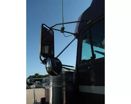 FREIGHTLINER CLASSIC XL Mirror (Side View)