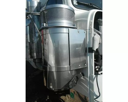 FREIGHTLINER CLASSIC Air Cleaner