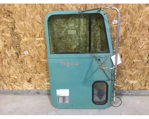 FREIGHTLINER CLASSIC DOOR-FRONT