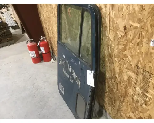 FREIGHTLINER CLASSIC DOOR-FRONT