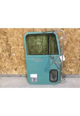 FREIGHTLINER CLASSIC Door Assembly, Front