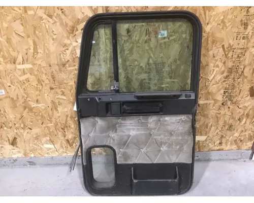 FREIGHTLINER CLASSIC Door Assembly, Front