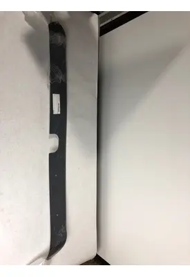 FREIGHTLINER CLASSIC HOOD PARTS