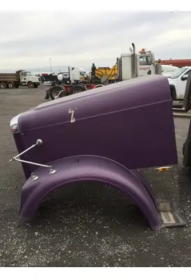 FREIGHTLINER CLASSIC HOOD