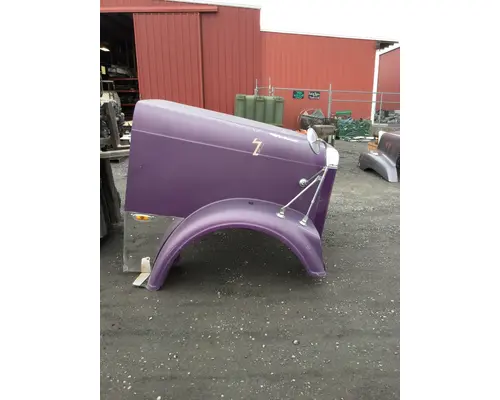 FREIGHTLINER CLASSIC HOOD