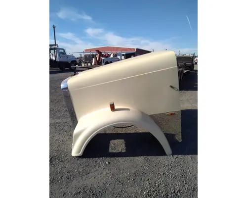 FREIGHTLINER CLASSIC HOOD