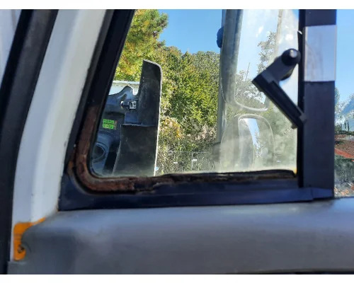 FREIGHTLINER COLUMBIA 112 2001-2011 DOOR ASSEMBLY, FRONT