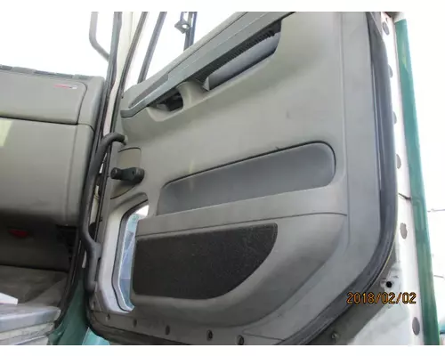 FREIGHTLINER COLUMBIA 112 2001-2011 DOOR ASSEMBLY, FRONT
