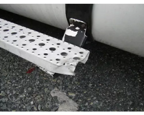 FREIGHTLINER COLUMBIA 112 2001-2015 FUEL TANK