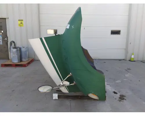 FREIGHTLINER COLUMBIA 112 2001-2015 HOOD