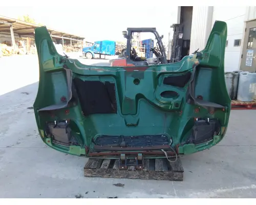 FREIGHTLINER COLUMBIA 112 2001-2015 HOOD