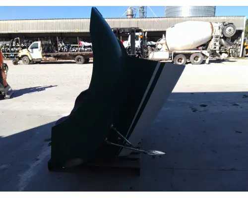 FREIGHTLINER COLUMBIA 112 2001-2015 HOOD