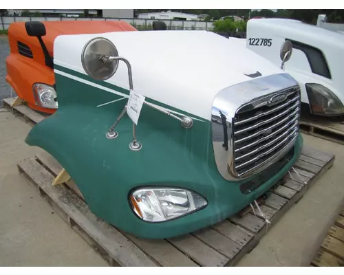 FREIGHTLINER COLUMBIA 112 2001-2015 HOOD