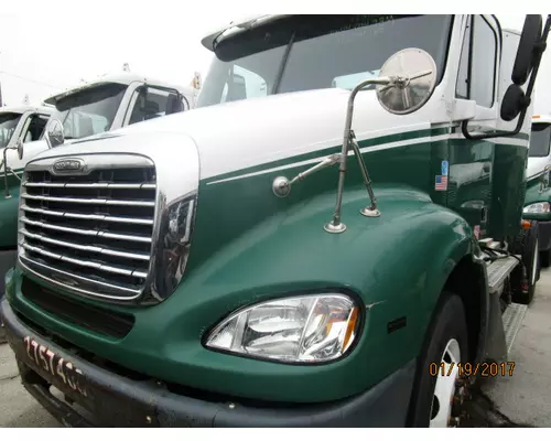 FREIGHTLINER COLUMBIA 112 2001-2015 HOOD