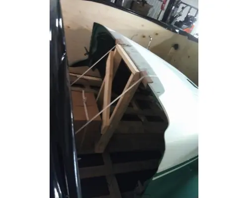 FREIGHTLINER COLUMBIA 112 2001-2015 HOOD