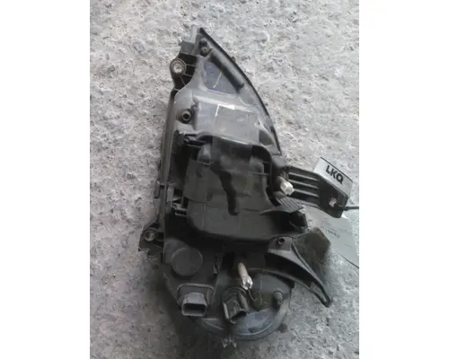 FREIGHTLINER COLUMBIA 112 2004-2013 HEADLAMP ASSEMBLY