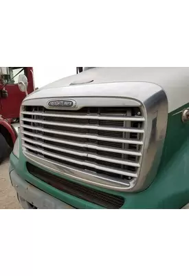 FREIGHTLINER COLUMBIA 112 2005-2008 GRILLE