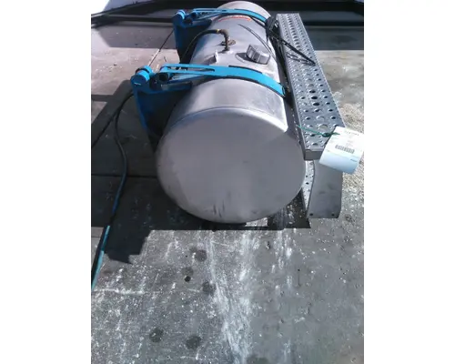 FREIGHTLINER COLUMBIA 112  FUEL TANK