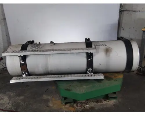 FREIGHTLINER COLUMBIA 112  FUEL TANK