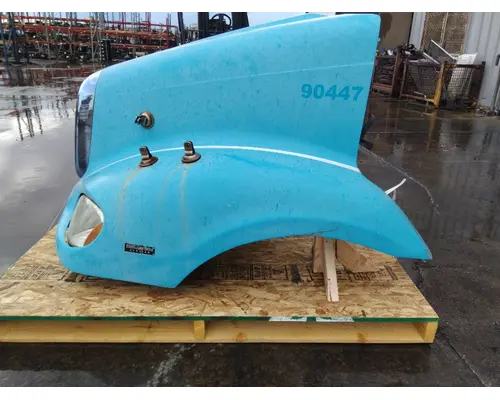 FREIGHTLINER COLUMBIA 112  HOOD
