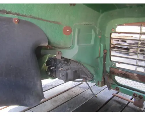 FREIGHTLINER COLUMBIA 112  HOOD