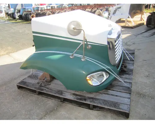 FREIGHTLINER COLUMBIA 112  HOOD