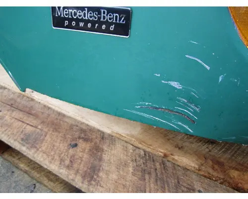 FREIGHTLINER COLUMBIA 112  HOOD