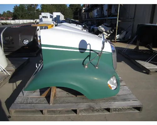 FREIGHTLINER COLUMBIA 112  HOOD