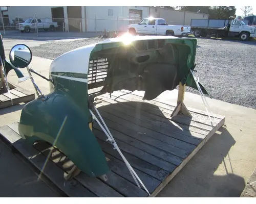 FREIGHTLINER COLUMBIA 112  HOOD