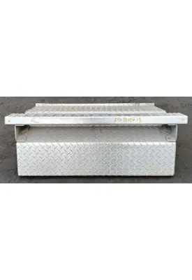 FREIGHTLINER COLUMBIA 112 Battery Boxes