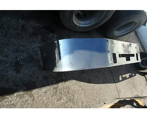 FREIGHTLINER COLUMBIA 112 Bumper Assembly, Front