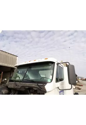 FREIGHTLINER COLUMBIA 112 CAB CLIP