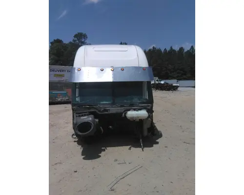 FREIGHTLINER COLUMBIA 112 CAB