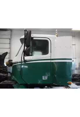 FREIGHTLINER COLUMBIA 112 CAB