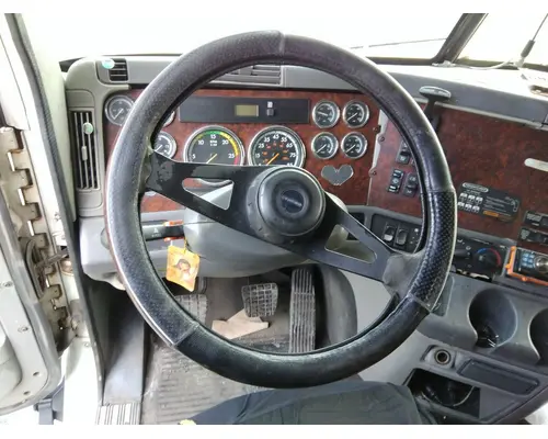 FREIGHTLINER COLUMBIA 112 CAB