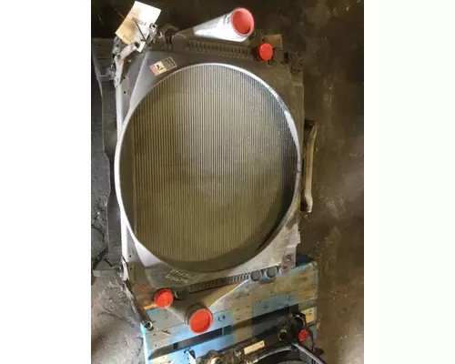 FREIGHTLINER COLUMBIA 112 COOLING ASSEMBLY (RAD, COND, ATAAC)