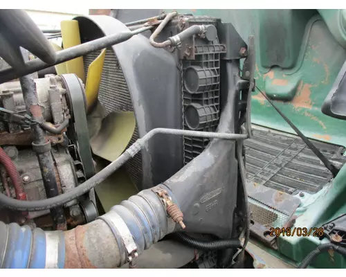 FREIGHTLINER COLUMBIA 112 COOLING ASSEMBLY (RAD, COND, ATAAC)