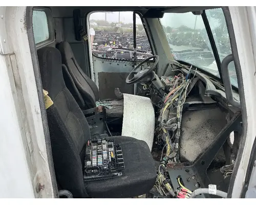 FREIGHTLINER COLUMBIA 112 Cab Assembly